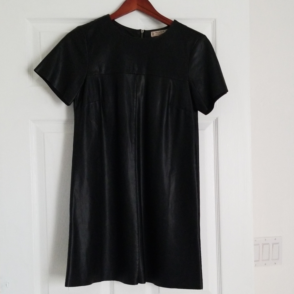 Short leather dress